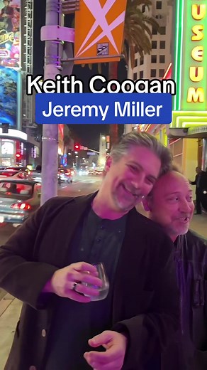 We met the ever so kind Jeremy Miller for the first time ever at The Hollywood Museum. Jeremy tells us what he learned about family from his portrayal of Ben on Growing Pains. Speaking of family, a very special guest makes a sudden appearance during our interview! #jeremymiller #growingpains #keithcoogan #joyofeverything #livestream #hollywoodmuseum #hollywood #family #feelgood