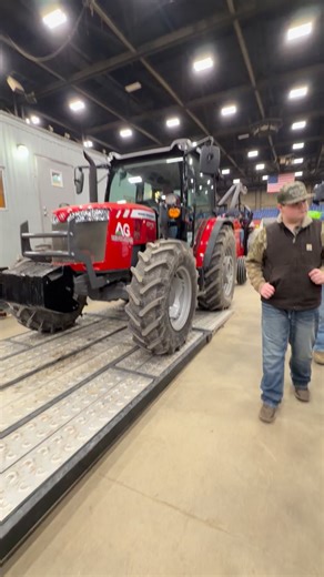 Super Rooster getting weighed in at Boardbent Arena NFMS 2026 #nfms #championship #tractorpulling #diesel #dieselpower #horsepower #louisville #Kentucky Championship Tractor Pull Farm Credit Mid-America National Farm Machinery Show Kentucky Exposition Center Angry Duck Graphics Carter's Pulling Pics @topfans | Carter's Pulling Pics