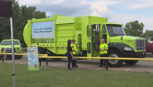 Strathcona County residents get ready for new rules on what they can recycle