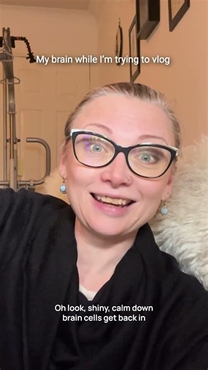 My brain while I’m trying to vlog