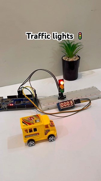 “DIY Smart Traffic Lights! 🔴🟡🟢 #ArduinoMagic #experiment #ArduinoProjects #DIYProjects #exciting