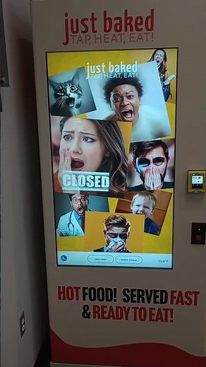 Restaurant Chef Robot Vending Machine