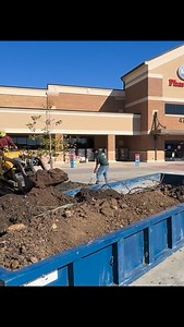 Taking out all the island dirt at Kroger! Getting ready to replace it with fresh turf! Big thanks to @fairway_turf_greens for bringing us on this project and to @Kroger for supporting local businesses! 💪 817-210-4400 | Hamiltonhaulingtexas.com #Kroger #HamiltonHauling #SupportLocal #LocalBusiness #TurfProject #TurfInstallation #Landscaping #CommercialLandscaping #BeforeAndAfter #ShopLocal #TexasBusiness #SmallBusinessSupport #ConstructionLife #OutdoorProjects #TeamWork #CommunityBuilders #TurfW