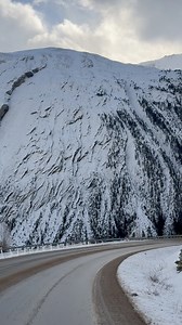 Winter in Banff National Park, Alberta, Canada 🇨🇦 #alberta #canada #explorealberta #banff #icefieldsparkway #banffnationalpark | Explore Alberta