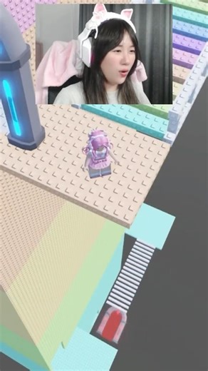 A surprising troll door 🤭😜