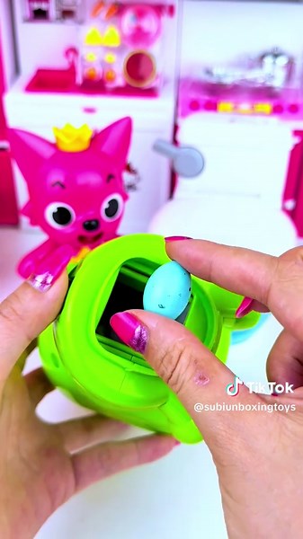 Satisfying Unboxing of Dinosaur Toilet Toy with Pinkfong