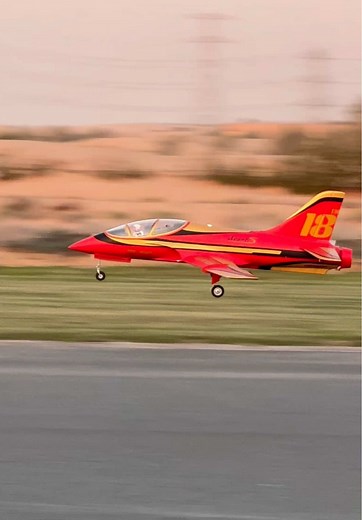 “Smooth touchdown! 🛬 FMS Avanti coming in for a perfect landing. #RCAirplanes #Avanti #PrecisionFlying