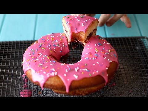 10 Minutes of Mesmerizing GIANT Desserts | Tastemade Sweeten