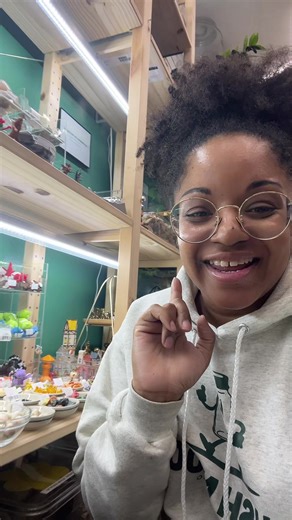 Let us know if you want to see anything from our decor bar! #terrarium #terrariummaking #terrariumshop