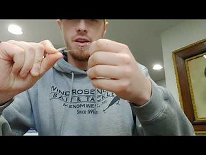 How to tie a quick set leader for tip up fishing *No crimps or tools needed*