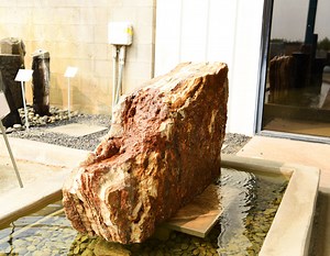 Grand Canyon Onyx Natural Boulder Fountain | Southwest Boulder & Stone