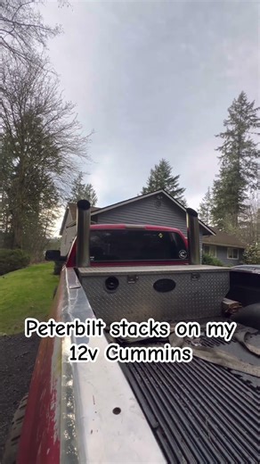 Dynaflex stacks and turbo sounds #cumminsturbodiesel #6bt #peterbilt #turbo #exhaustsound