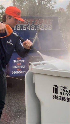 Batterton Bins on Instagram: "😎This is how we do it🧼 @parker_batterton got this @the_trash_guys bin looking niiiiiiccccceeeeee—Visit our website today to schedule your wash before the Christmas holidays!!"