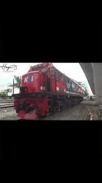 CC 201 83 43 Langsiran di JPL 01 "Nusantara", Stasiun Medan #kai #divre1 #sumut #cc201 #keretaapi
