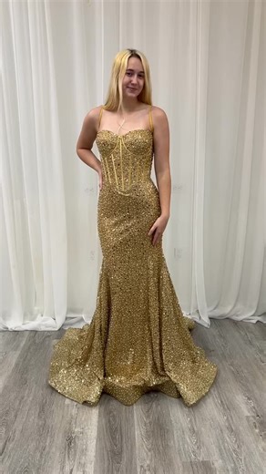 Four dresses. One mission: ✨SLAY your holiday party✨ From sparkles to statement silhouettes, we’ve got your festive season looks covered 🎉💃 Which one would you wear first? #HolidayPartyDress #PartyDressGoals #HolidayFashion #SparkleSeason #PartyReady #Holiday2025 #DressToImpress #NorthGeorgiaFashion | Anna Christine Bridal