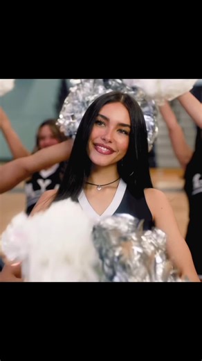 Madison Beer: The It Girl You Need to Know