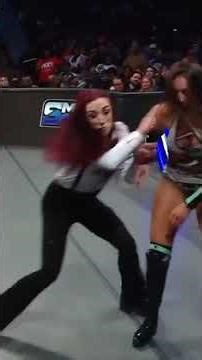 What an incredible match between Tiffany Stratton, Chelsea Green and Lash Legend! #wwe #smackdown