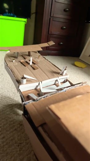 My cardboard titanic have all funnels attached