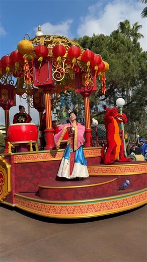 Happy Healthy Vegan on Instagram: "Caught Mulan’s Lunar New Year Procession on opening day at @disneyland California Adventure Park yesterday. Definitely our fave parade of all the events there! So many lovely performers, and we’ve noticed it changes every year. Being Year of the Horse, this was Horace Horsecollar’s moment to shine. I’ve seen his girlfriend, Clarabelle Cow, in the parks many times but I’m not sure I’d seen him before. Oh and I loved Chip and Dale’s new parade fits! We will defin