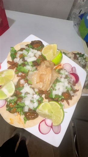 Easy Street Tacos Recipe You Can Make at Home
