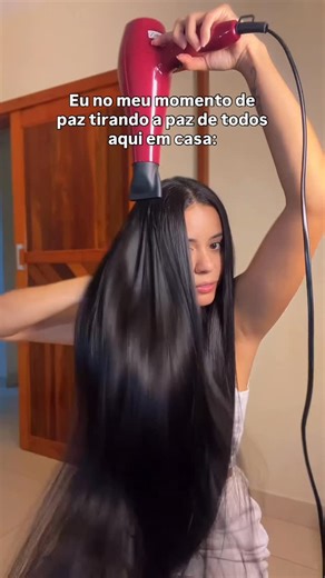Géssy Albuquerque on Instagram: "Reeeeeeee 🗣️ #meme #humor #cabelo #hair #dicas #cristal #fyp #ᴇxᴘʟᴏʀᴀʀ"