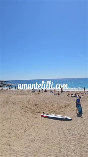 On a fini de déjeuner : moules gratinées, noix de St Jacques pour @MrSirban et foie gras, rognons pour moi 🤤 On a revu un serveur avec qui j'ai... 😜🍭 il y a quelques temps. Il aurait bien remis le couvert 😁BisouxXx très ensoleillés 😘https://t.co/FKzUd3UZz0