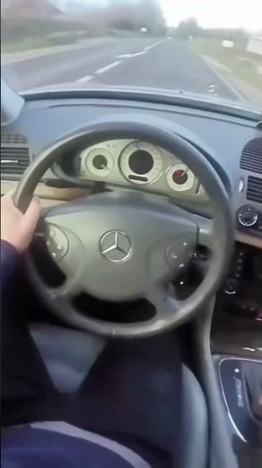 Mercedes E320 #cdi #burnout #old #fyp #shorts #travel #speed #sound #automobile #gta #city #roadtrip