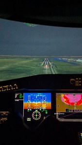 Autoland capability ✈︎E2 FFS Simulator . . . . . . #pilotlife #pilot #aviation #aviationlovers #flight #planes #a320#landing#aviationdaily #piloteyes #aviationgeek #aviationgeeks #aviationeverywhere#boing#airbus#cockpitview#embraer#Aviation #AviationLife #PilotLife #FlyHigh #AvGeek #AviationLovers #CockpitViewthe #AviationPhotography | simengineerjo