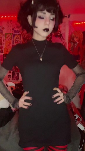 Realistic Mavis Cosplay from Hotel Transylvania