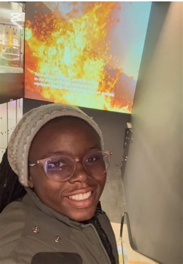 Explora el Poder Volcánico en el Volcano Express