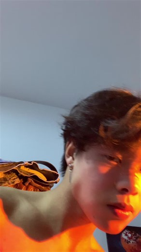 Sunset Lamp Glow Effect in Interior Spaces