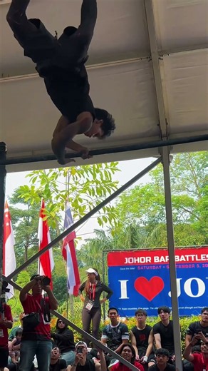 The Craziest Skills at the Competition #ashuracalisthenics #calisthenics