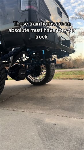 Enhance Your Truck with Custom Powder Coated Train Horns