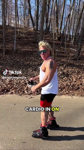 Cardio on the Go: Rollerblading to the Gym