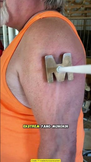 Unique! This Tattoo Has No Ink, No Needle!
