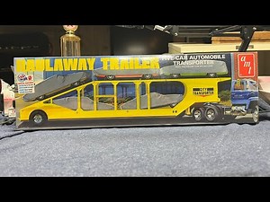 AMT Haulaway Trailer Unboxing. A very cool way to display your kits.