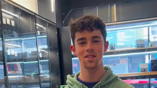 Your data deserves protection. Explore our exclusive range of encrypted privacy phones — perfect for professionals and businesses. ✨ Why buy from Roobotech: ✅ 3 Years Warranty ✅ Fast Shipping Australia-wide ✅ Easy Returns & Warranty Claims Save Big 💰 — Best Market Rates Guaranteed | Roobotech