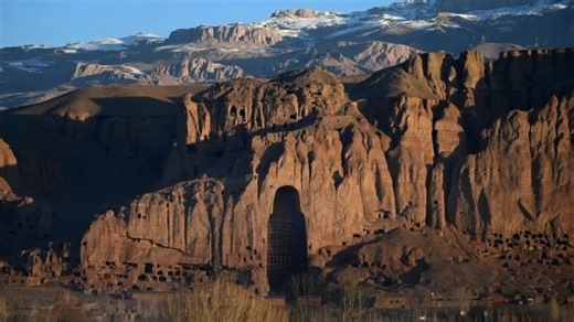 Bamiyan Buddhas fell to Taliban rockets, rest is being destroyed now. Here's how