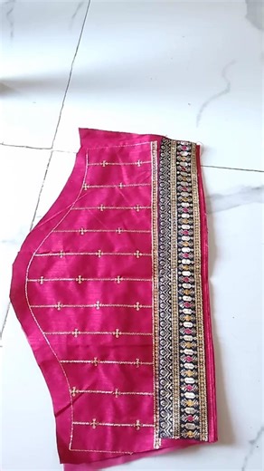 Designer Blouse Sleeve Border Cutting & Stitching | Latest Stylish Sleeve Design Tutorial ✂️🔥