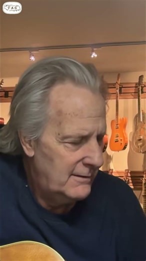 Jeff Daniels has a very special interaction with George Harrison! #JeffDaniels #georgeharrison