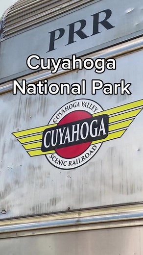 Riding the Cuyahoga Scenic Railroad in Ohio #ohio #akron #akronohio #cuyahogavalleynationalpark #nationalpark