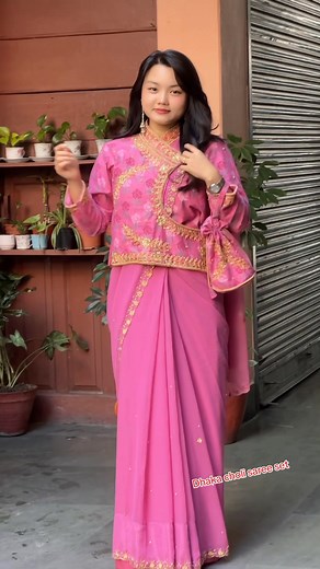 Dhaka choli set available #dhakacholi #sareestyle #cinderellaboutiquepokhara #boutiqueofpokhara | Cinderella Boutique & Collections