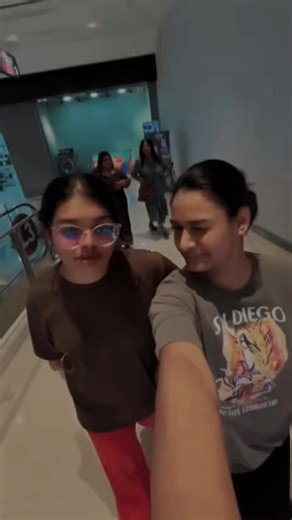 Noorh? Was my crime partner eventually became my family! More like my own sibling! Kenthi ynw wadi hby pure heart! SOP ek liyala denna ba kiwwa! 😞 Mth ekk tharaha unata will always be my sudu manike 💗 thank you for everything! I value everything you and your fam gave me! ❤️ #bestfriends #foryoupage #besties #fyp #CapCut