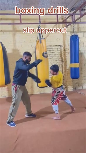 boxing drills #boxing #thaiboxinglife #boxingexercise #viral #mma #muaythaifamily #karmamuaythai