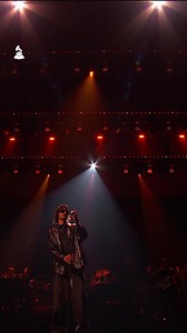 ❄️ ❄️=🔥 AMOR en los Latin GRAMMYs #LatinGRAMMY #25AñosDeExcelencia | Danny Ocean