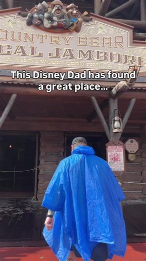 Even us Disney Dads need a place to recharge. The Country Bear Jamboree is a perfect place to get a little park nap, while your kids enjoy the show. The Bears will appreciate a little hibernation! #disneyparks #disneyvibes #disneydad #magickingdom #countrybearjamboree