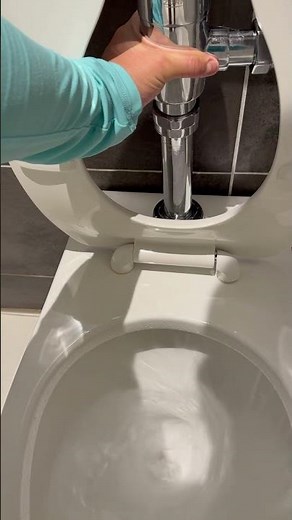 American Dream Mall Men’s Restroom 2020 Madison Pettis Toilets