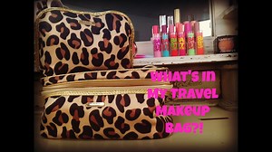 What's In My Travel Makeup Bag!
