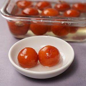 6M views · 28K reactions | Don't Waste Leftover Bread, Try This Easy and Simple Dessert Bread Gulab Jamun! | Yummy Recipes | Facebook