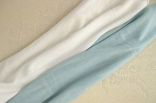 Can You Bleach Rayon? (How to Bleach Rayon Fabric Easily)